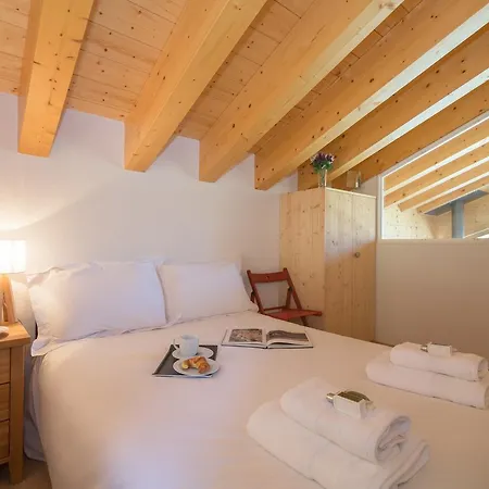 בקתה Chalet Anna